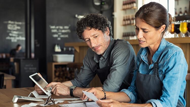 Restaurants urged to get ahead of tax deadline