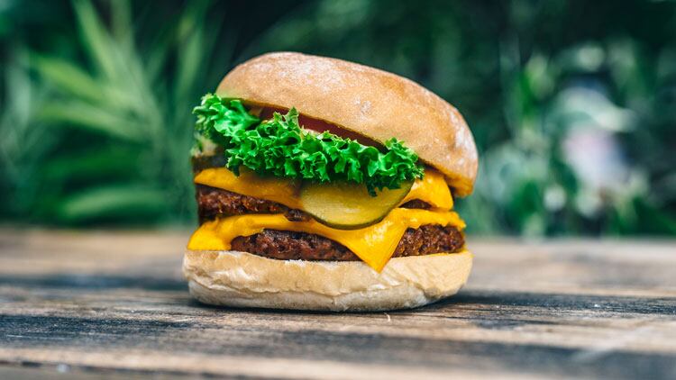 Lewis Hamilton to launch plant-based burger brand
