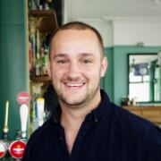  Laurence  Brown 