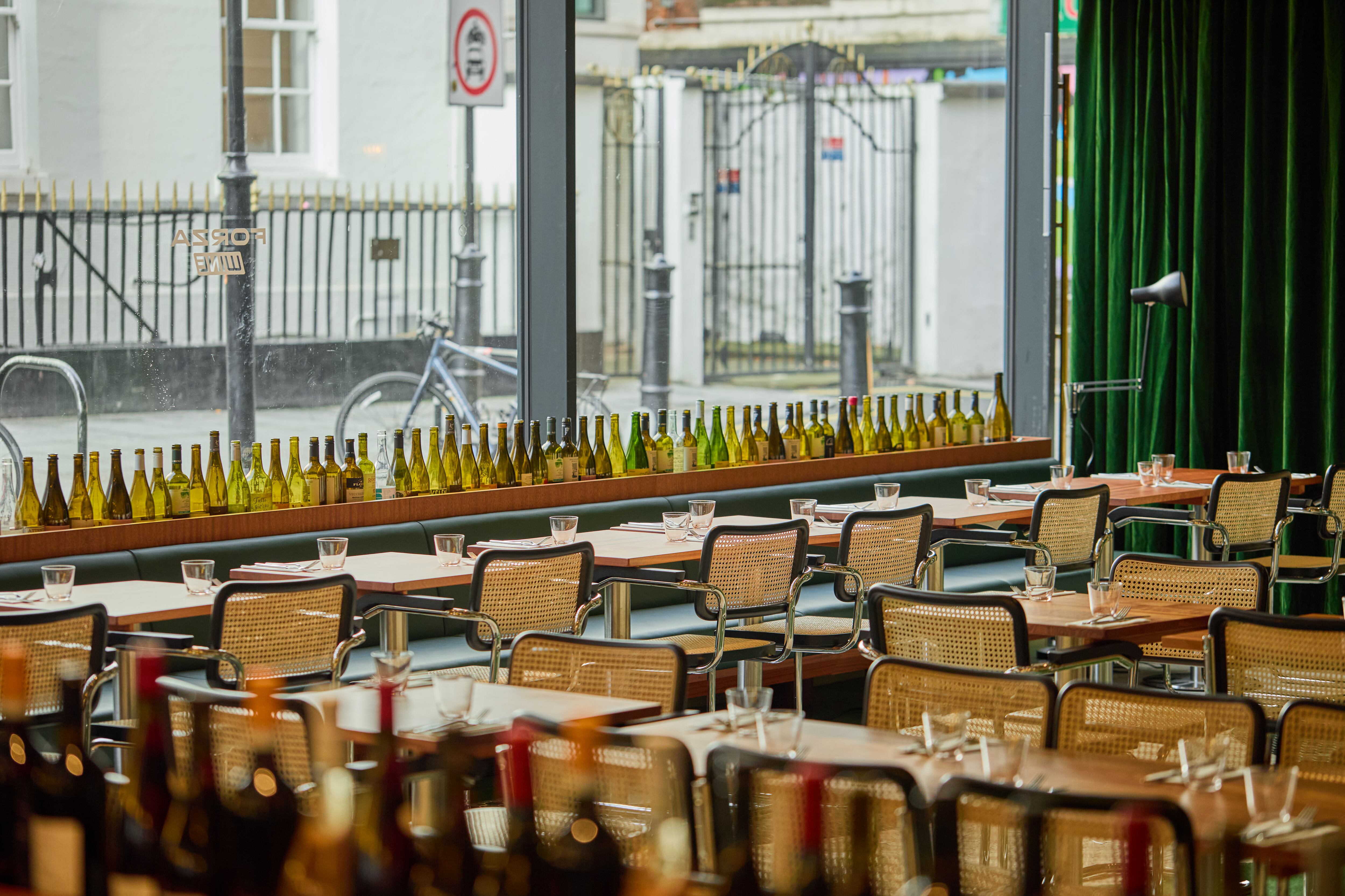 Forza Wine Soho's interior