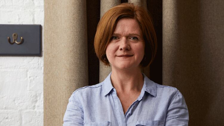 Kate Nicholls receives Live Your Life Award