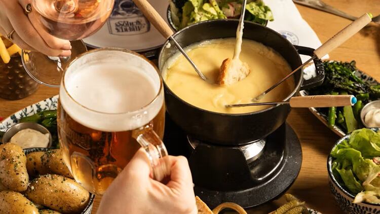 alberts-schloss-london-food_17052024013313.jpg