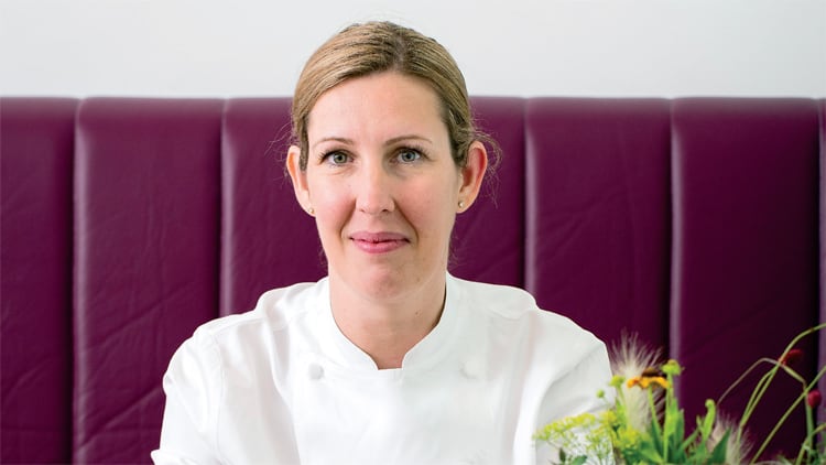 Clare Smyth to open luxury Chelsea bistro