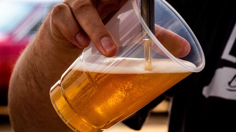 Budget-2020-alcohol-tax-rise-impact-pubs-restaurants.jpg