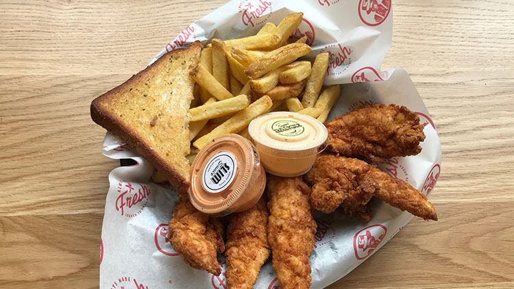 Slim-Chickens-Food.jpg