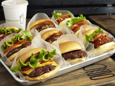 Shake-Shack-burgers.jpg