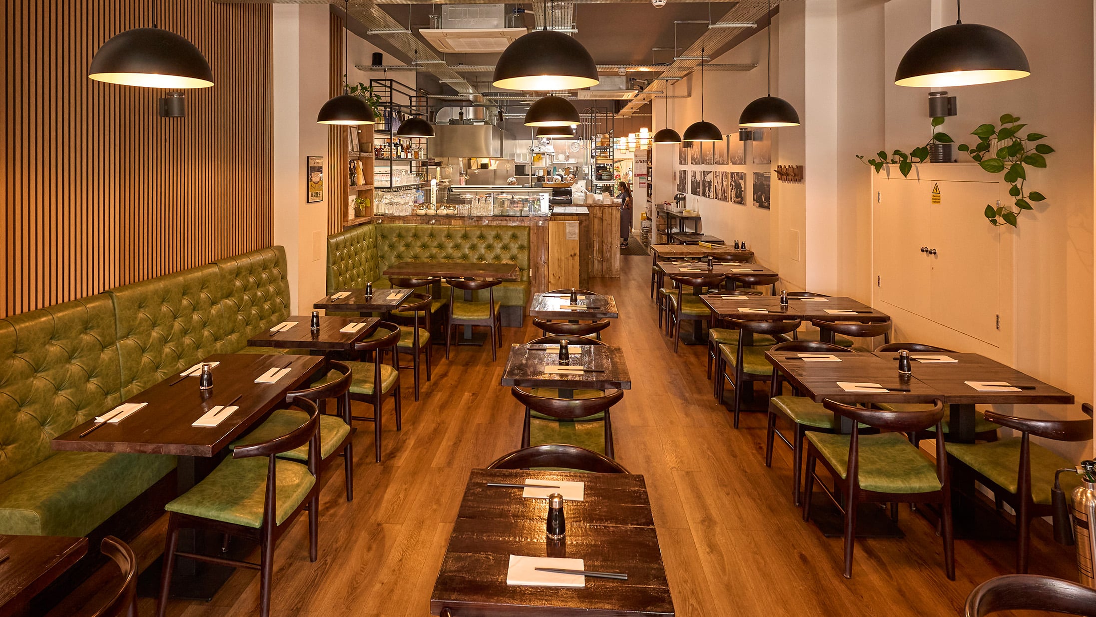 Taro offers an extensive selection of sushi and sashimi dishes.