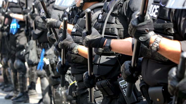 UKHospitality-creates-support-hub-for-hospitality-businesses-affected-by-UK-riots.jpg