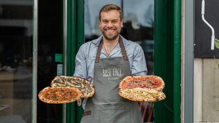 Base Face Pizza scores second site