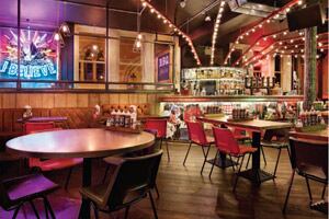 Reds-true-bbq-300-x200.jpg
