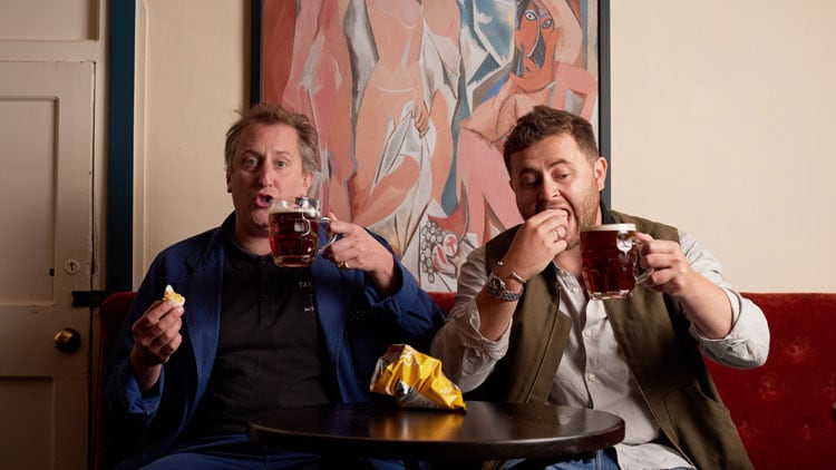 Max-Halley-and-Ethan-Davids-to-open-The-Wellington-Arms-in-Wiltshire.jpg