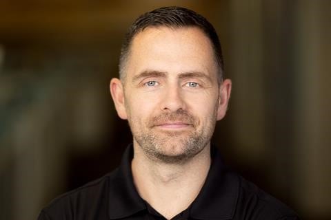 Rob Swain to replace Meg Farren at the helm of KFC UK & Ireland