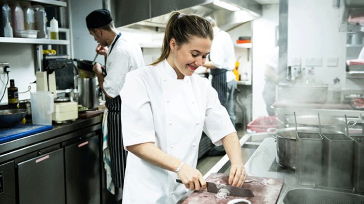 Emily Roux: "If I'm going to make it I'm going to make it by myself"