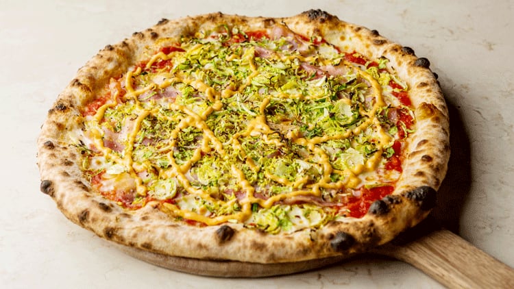 yard-sale-pizza-pie.png