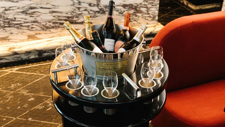champagne-web.jpg
