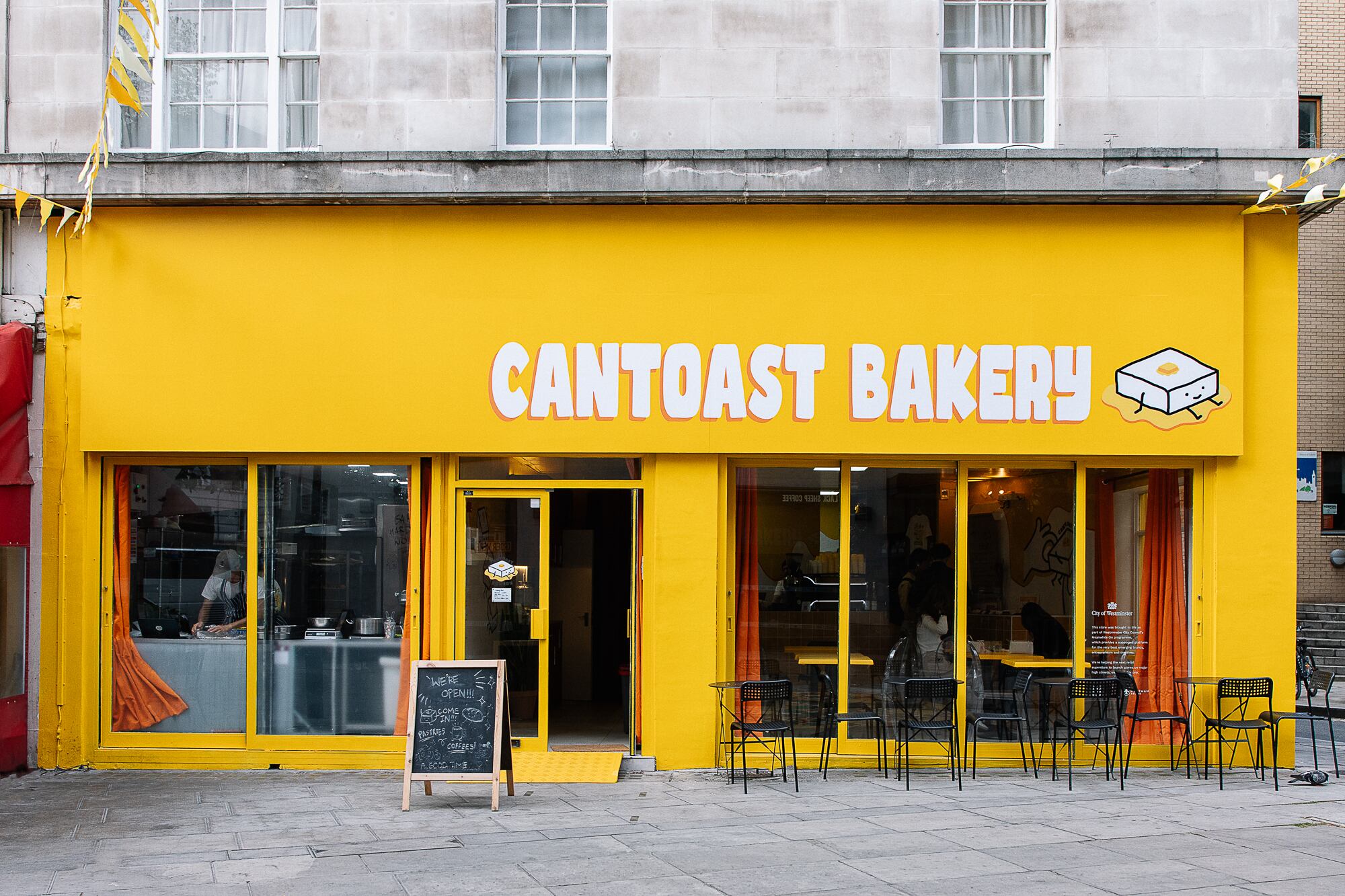 Cantoast exterior