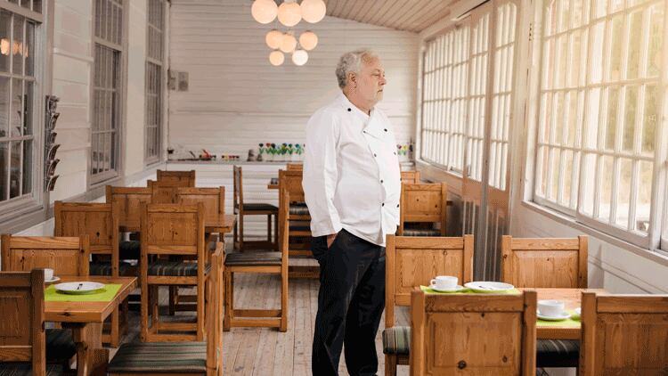 Hospitality sector 'in peril’ as comparable revenues halve