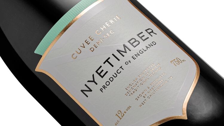 Nyetimber-packshot1.png