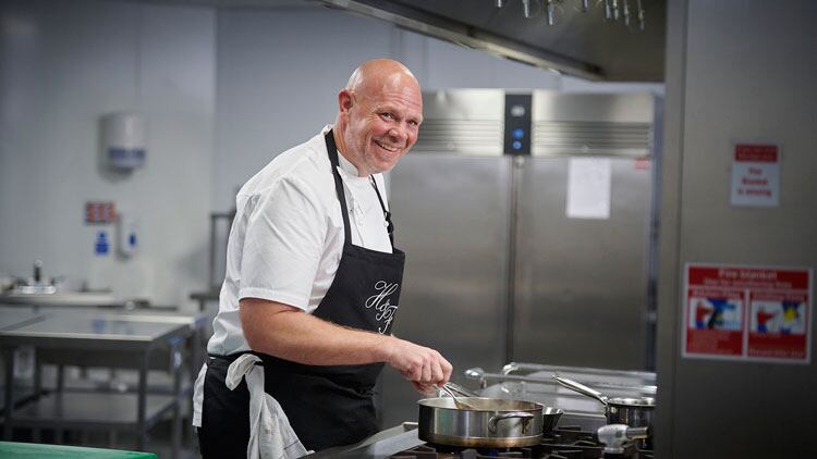Tom Kerridge named as creative director for Knorr Professional’s Bouillons range