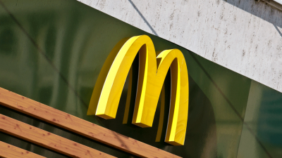  McDonald’s opens first ‘dark kitchen’