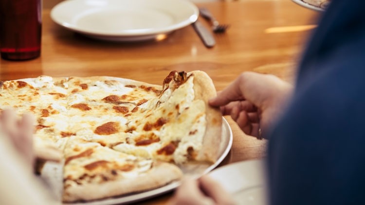 Restaurants turn to tomato-less pizza and pasta dishes as ingredient prices soar