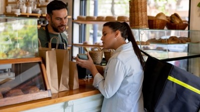 How to improve restaurant delivery offers with online order management systems