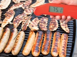 ETI has launched a Backlit Thermapen thermometer which it says allows chefs to cook outside safely